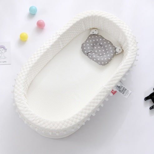 Bionic Baby Bed Reducer for Cribs and Bassinets - Ergonomic Design with Head Support and Safety Edges 1