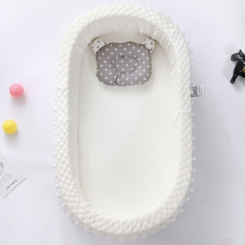 Bionic Baby Bed Reducer for Cribs and Bassinets - Ergonomic Design with Head Support and Safety Edges 4