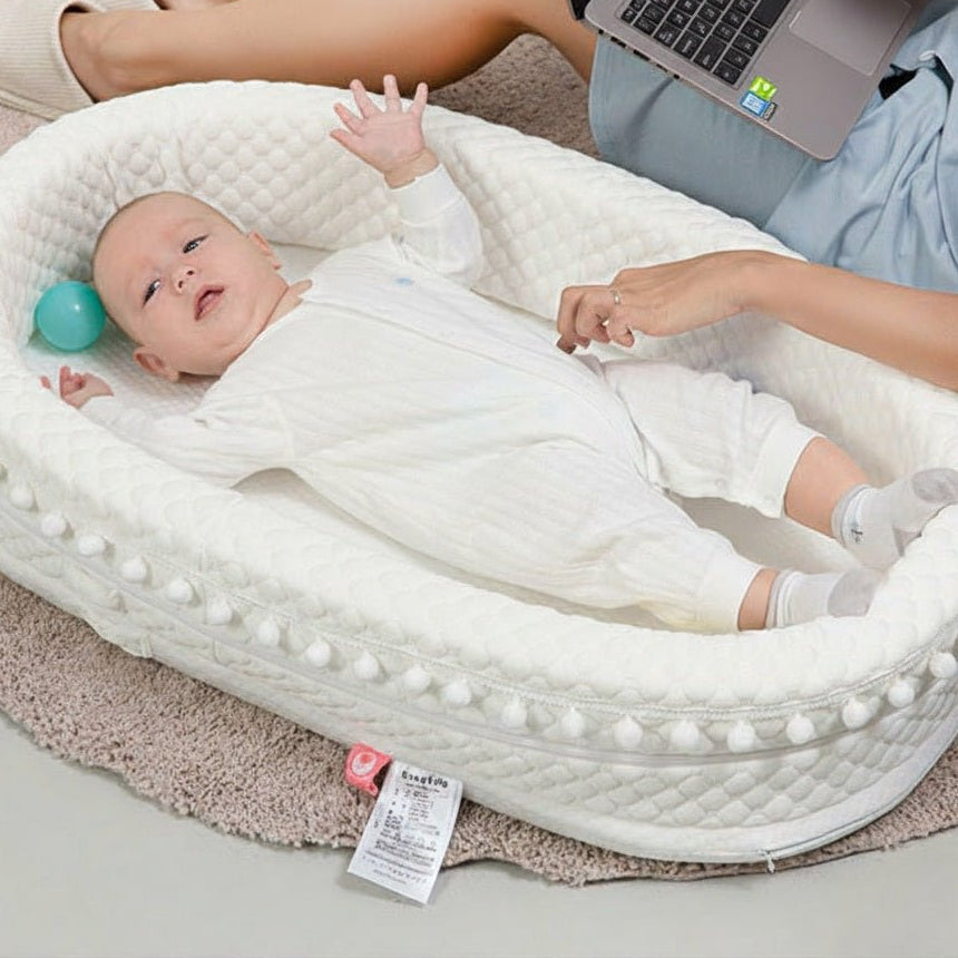 Bionic Baby Bed Reducer for Cribs and Bassinets - Ergonomic Design with Head Support and Safety Edges 5